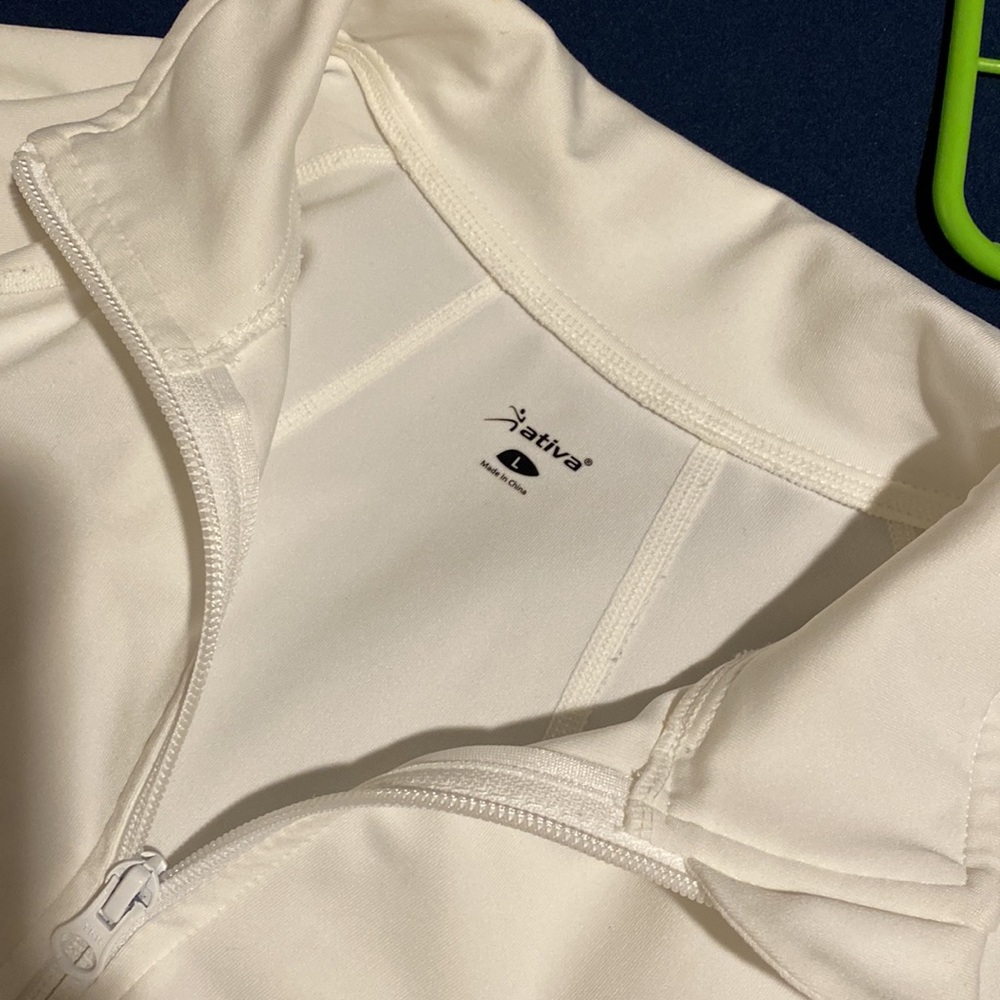 Running jacket - Picture 2 of 9